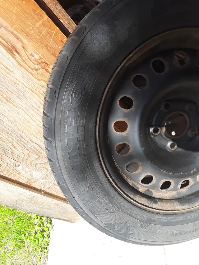 4 SNOW TIRES in Tires & Rims in Norfolk County - Image 5