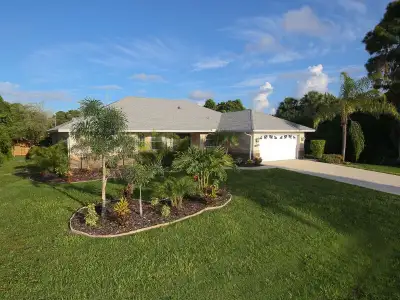 Venice Fl Vacation House Rental with pool,  near Manasota Beach, View more