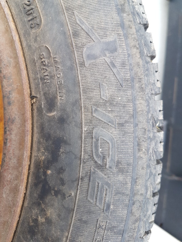 4 winter tires Tires & Rims Windsor Region Kijiji
