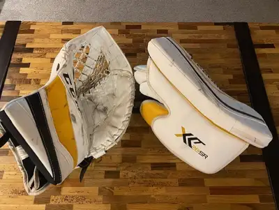 Goalie Gloves, View more