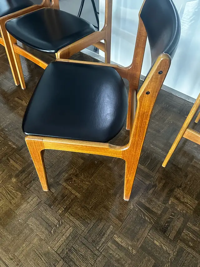 Eric Buch teak wooden chairs x 4 in black in Chairs & Recliners in City of Toronto - Image 4