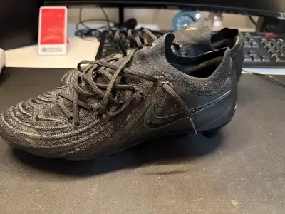 Nike Phanton Elite Soccer/Football cleats , View more