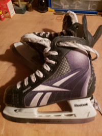 Hockey skates