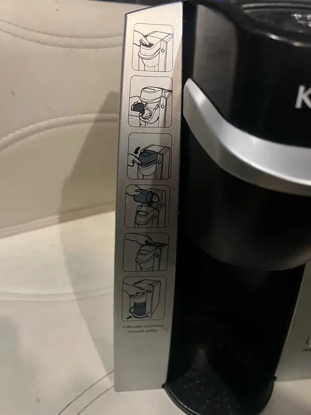 Keurig K130 In-Room Brewing System B130 in Coffee Makers in Brantford - Image 5