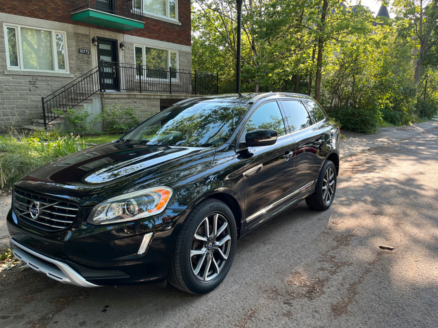 Volvo XC60 dans Autos et camions  à Ville de Montréal - Image 3