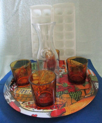 CARAFE, GLASSES, TRAY and ICE CUBE TRAYS