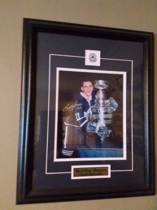 Toronto Maple Leaf Bobby Baun Autographed w/certicate of Authent in Arts & Collectibles in St. Catharines