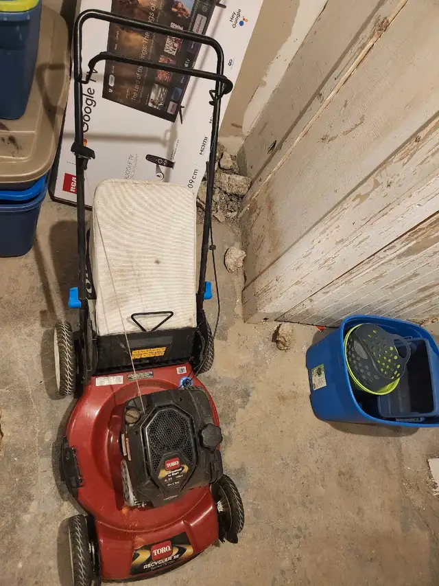 Lawn mower- Toro63234654233217121