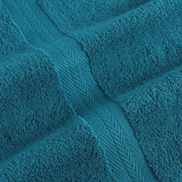 Kit Serviettes de bain « Royal Plush » Bleu Perse de Linen Chest dans Articles pour la salle de bains  à Trois-Rivières - Image 2