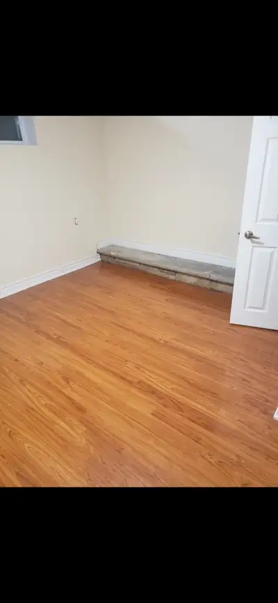 Roommate Wanted – Female Student Looking for a female student to share a room with another female st...