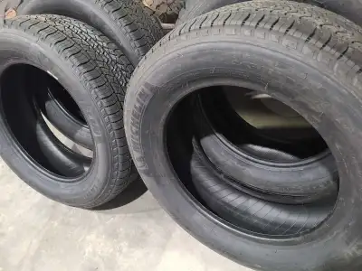 Selling a brand new set of 4 Michelin Latitude Tour tires (245/60R18). These tires have never been i...