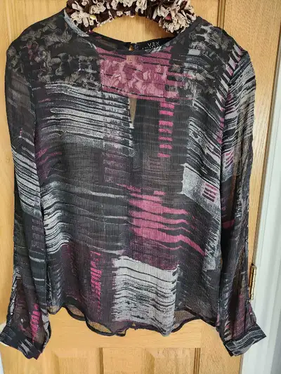 vêtements , View more