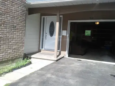 outdoor parking and storage k2g 3n8 near AC Algonquin college