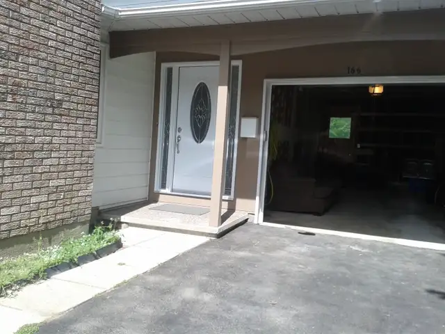 Algonquin parking  & storage parking