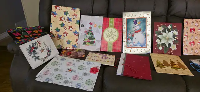 Sacs pour emballage cadeaux in Hobbies & Crafts in Edmundston - Image 4