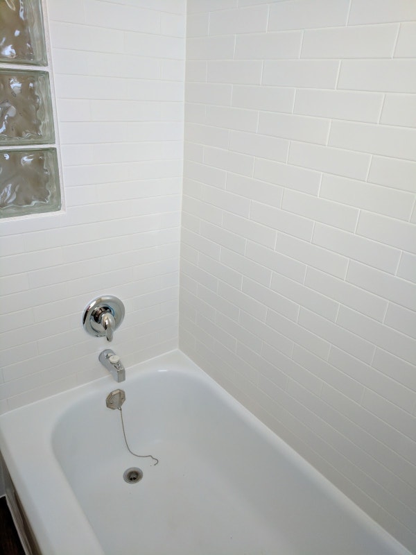 Duplex, Stanley Park duplex 1000 ft up ; near Chinook Center; a Long Term Rentals Calgary