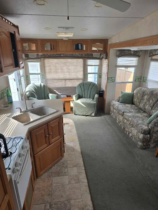 06 trailer.. in RVs & Motorhomes in Cambridge - Image 6