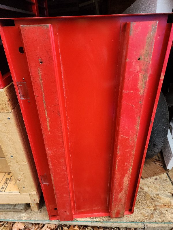 Snap-on Two Bay Tool Chest Tool Box 40"x20"x20" With Keys in Other in Windsor Region - Image 3