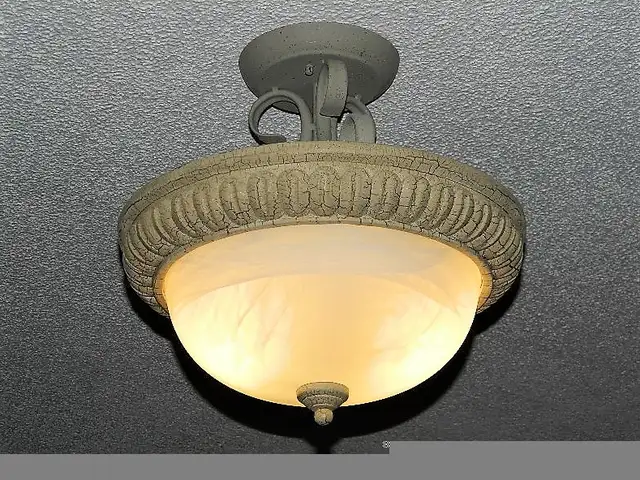 Set Of 3 Candle Painted Wine Glass Crackle Stem Candle Holder in Home Décor & Accents in Oshawa / Durham Region - Image 10