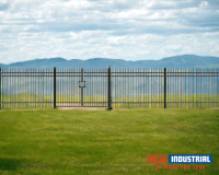 328ft 8’x6′ Industrial Ornamental Fencing Line (40+1 Units)