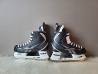 Patins à glace (1 pre X 7-7.5/2 pres X 7.5-8)/$60.00 pre +