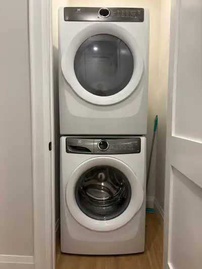 Washer/Dryer for sale, View more