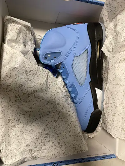 Jordan 5 Retro UNC University Blue, View more