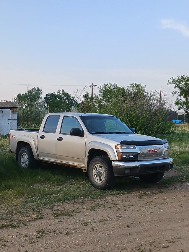 2006 gmc canyon Cars & Trucks Lethbridge Kijiji