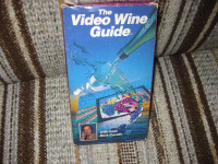 VIDEO WINE GUIDE WITH HOST DICK CAVETT (BETA) & PLUSIEURS VHS CD