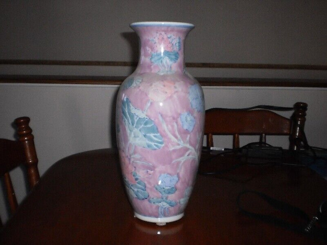 Vase - Pink, Blue and White in Home Décor & Accents in Ottawa