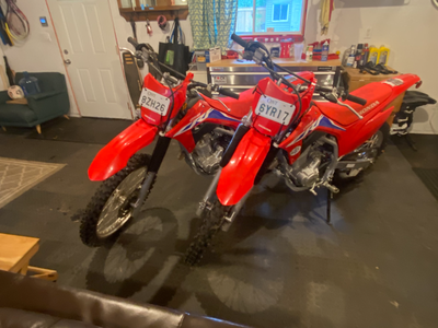 2x 2023 Honda CRF 250F — Pair Deal Available Two 2023 Honda CRF 250F dirt bikes, both in excellent c...