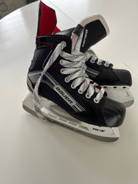 Bauer hockey skates size 5 