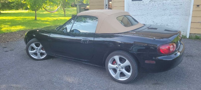 Miata 2001