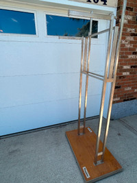 Retail Clothing Display Stand