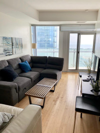 Fully furnished 1 bed+den Toronto with balcony