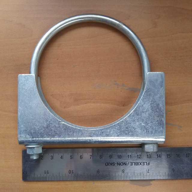 Exhaust Clamp in Engine & Engine Parts in Lethbridge