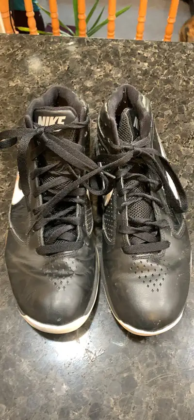 Nike Flywire Basketball runners, View more