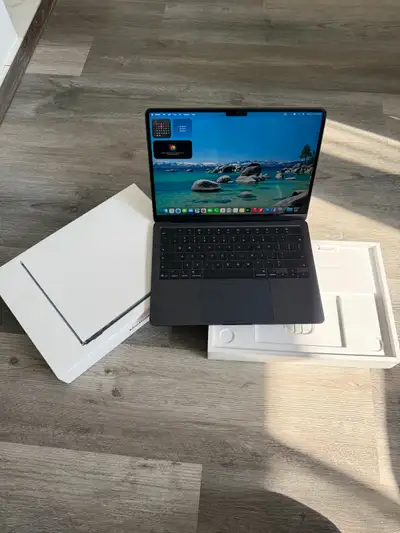 13 inch MacBook Air M5 16GB/512GB - Warranty April 2027, View more