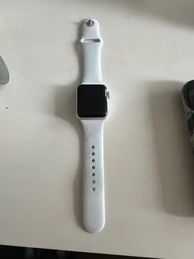 Apple Watch Series 3: 38mm