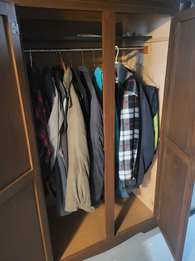 Wardrobe, cabinet in Dressers & Wardrobes in Hamilton - Image 2