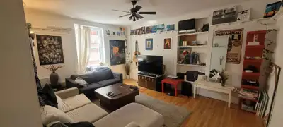 Grand Appartement 4 1/2 idéalement situé à louer !