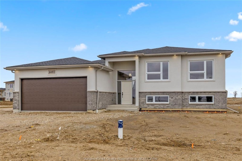Brand new 3 bed 2 bath Raised Ranch in Comber Long Term Rentals