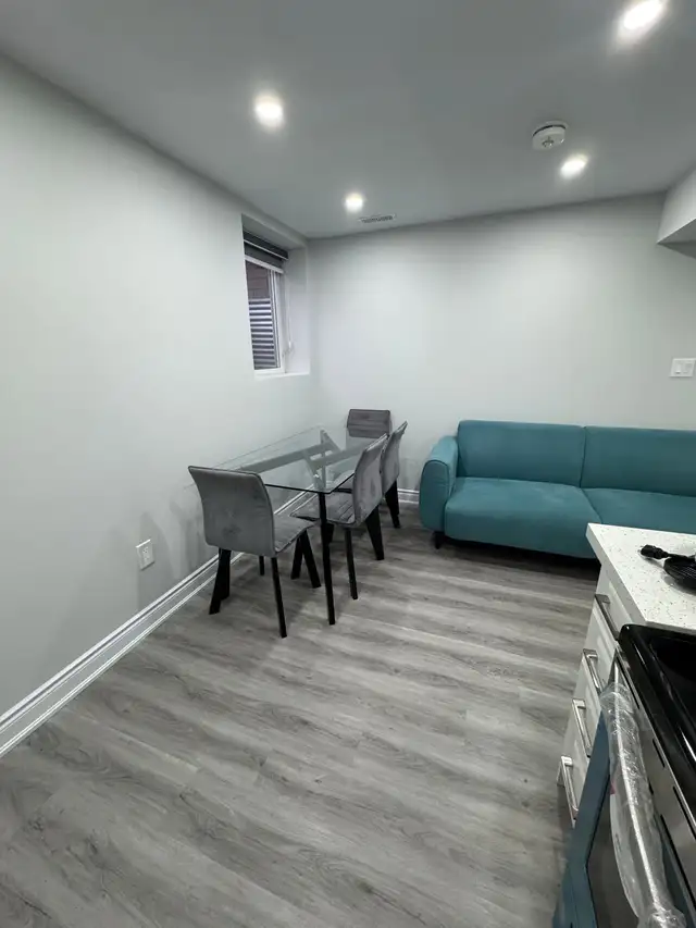 Legal basement apartment 1 bed 1 bath