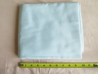 Cet article est neuf et n'a jamais été utilisé. Maison sans fumée ou animaux. Coupe rectangulaire po...