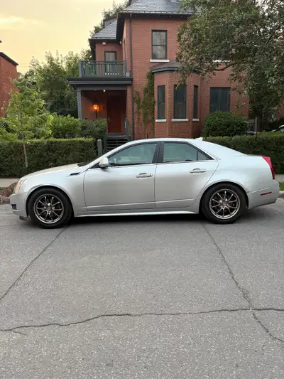 2011 Cadillac CTS AWD for sale by 1st owner! Car drives great and has never been accidented. Clean c...