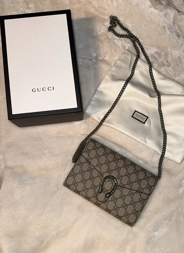 sacoche Gucci  dans Sacs et bagages  à Laval/Rive Nord