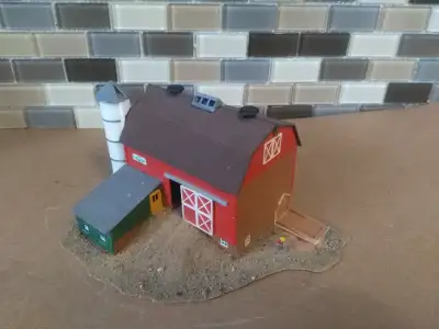 Large selection. Please view my other kijiji listings for great model train items!
