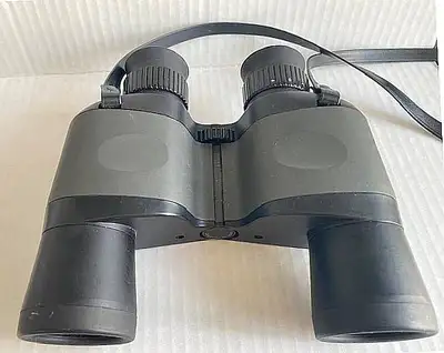 Vivitar 7x35 Binoculars 358FT/1000YD Field 6.8, View more