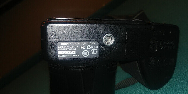Camera Nikon coolpix L310 in Cameras & Camcorders in Markham / York Region - Image 4
