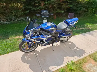 Super fast bike with many updades . Custom paint .not for beginners. No test pilots unless cash in h...